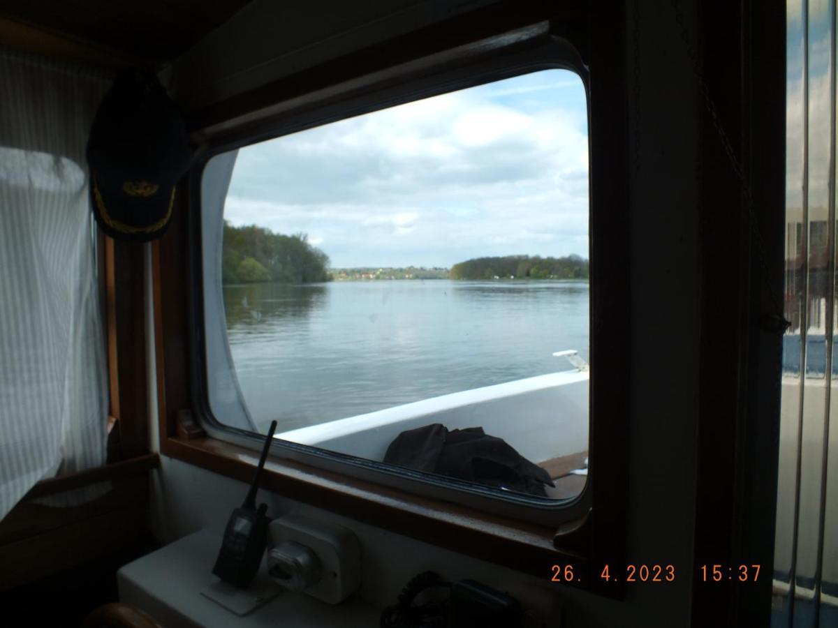 Zouw Hausboat Zakotven -Pouze Ubytovani Роудніце-над-Лабем Екстер'єр фото