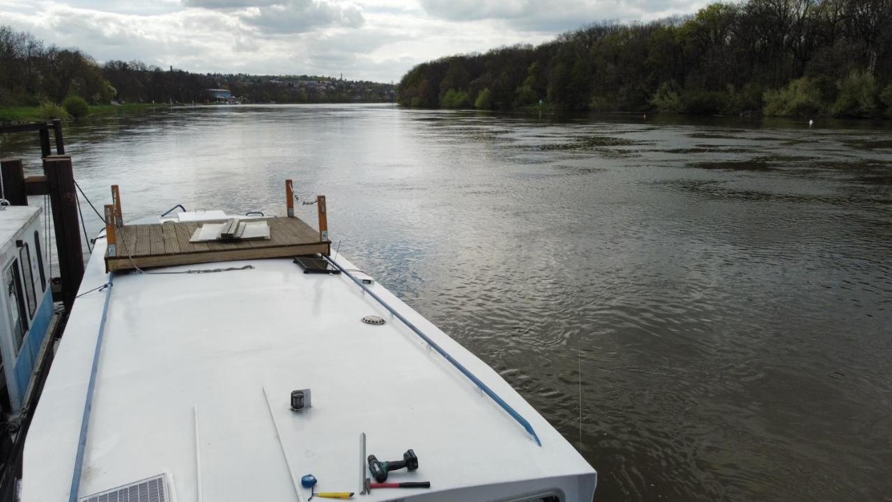 Zouw Hausboat Zakotven -Pouze Ubytovani Роудніце-над-Лабем Екстер'єр фото